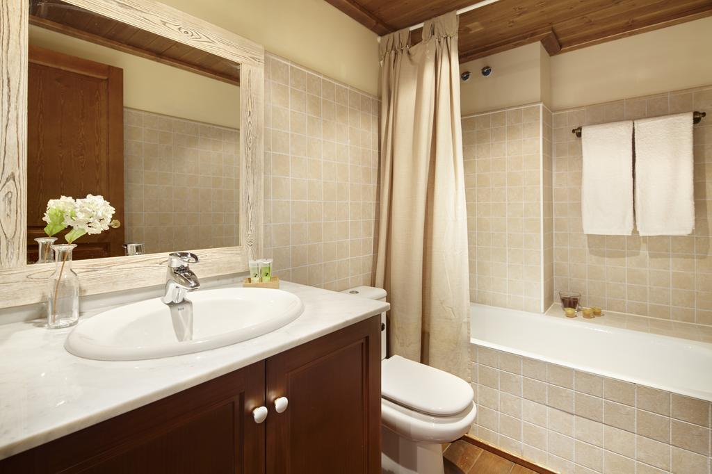 Val De Ruda Luxe 27 By Feelfree Rentals バケイラ・ベレット エクステリア 写真